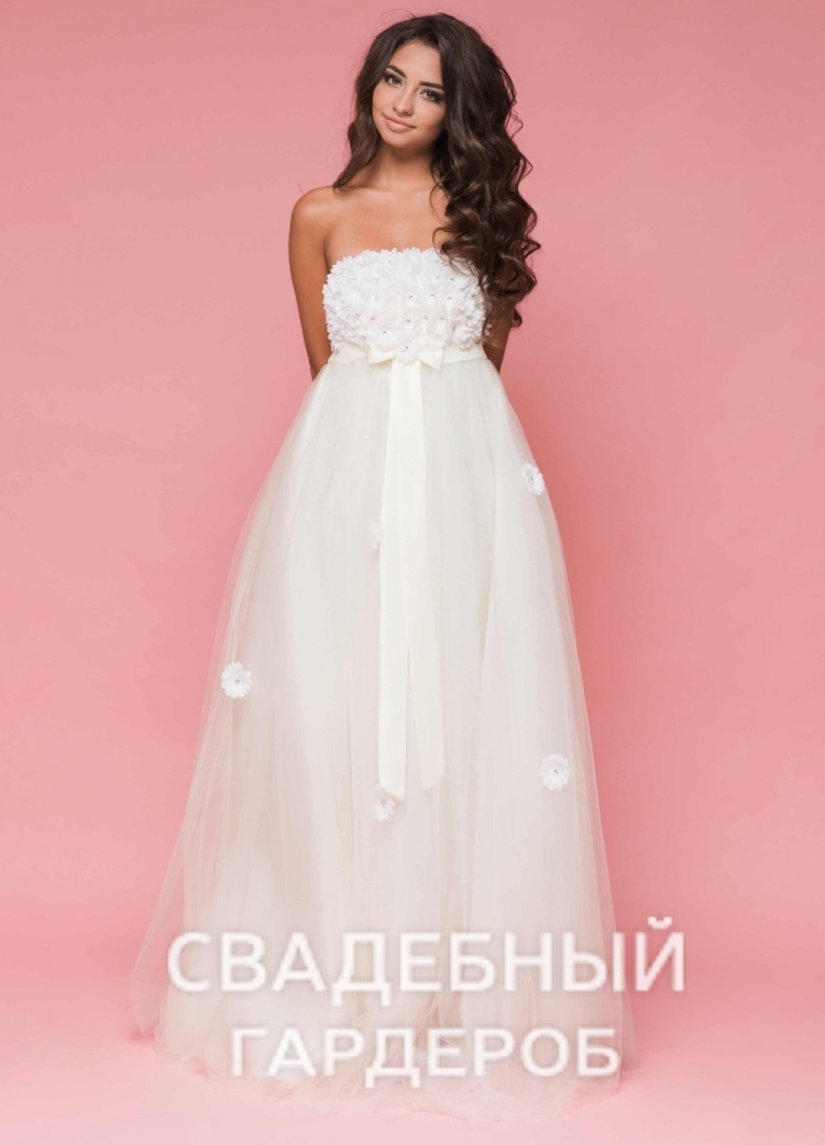 Свадебное платье с завышенной талией