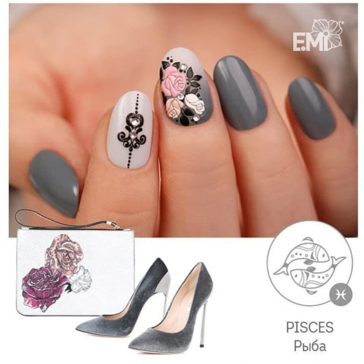 Рыбки EMI на ногтях