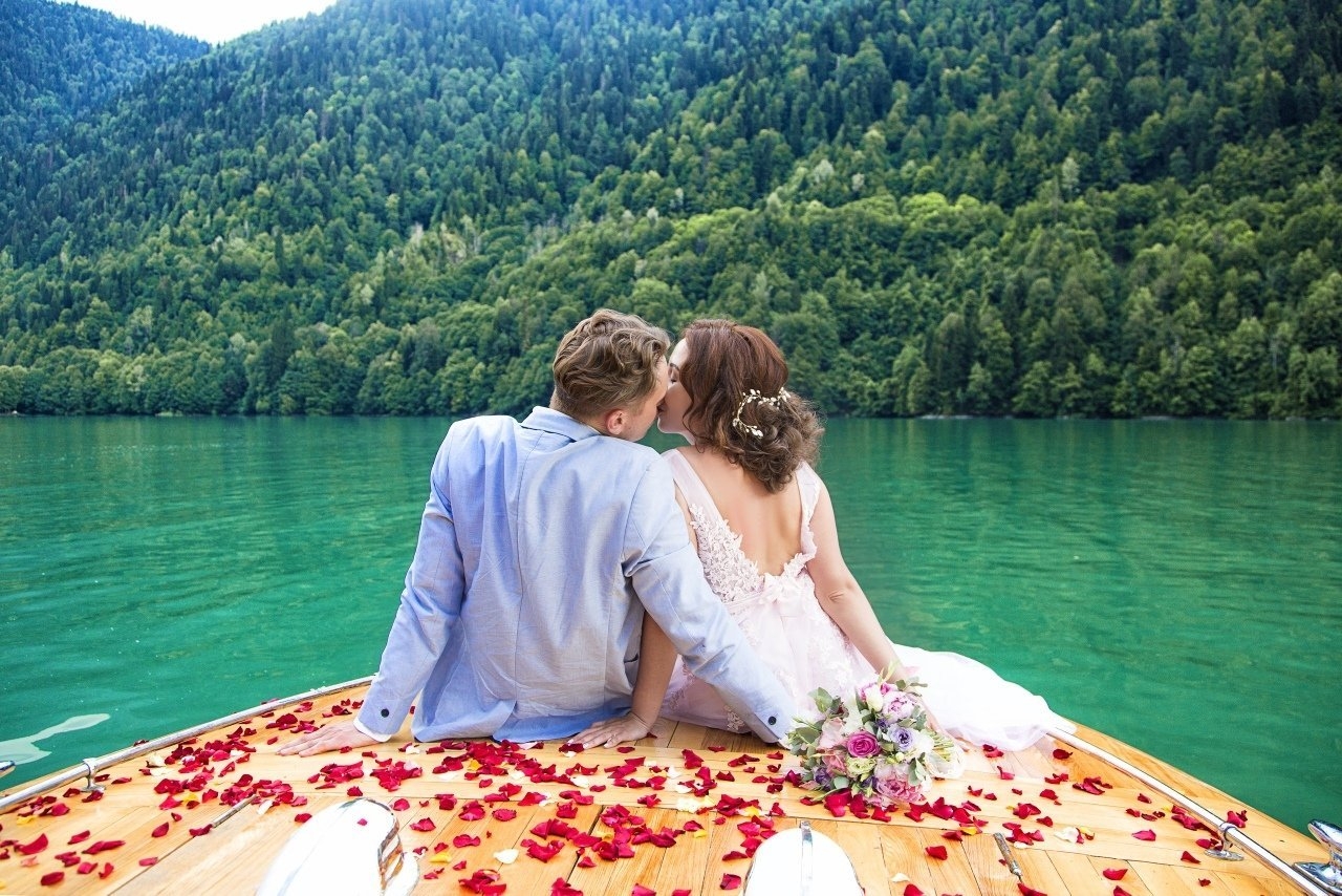 Турция октябрь на двоих. Свадебное путешествие в Абхазию. Свадьба для двоих в Абхазии. Фотосессия в Абхазии. Романтические места для двоих.