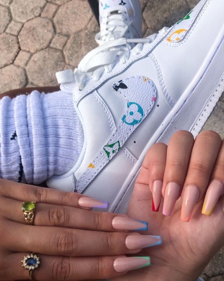 Ногти Nike