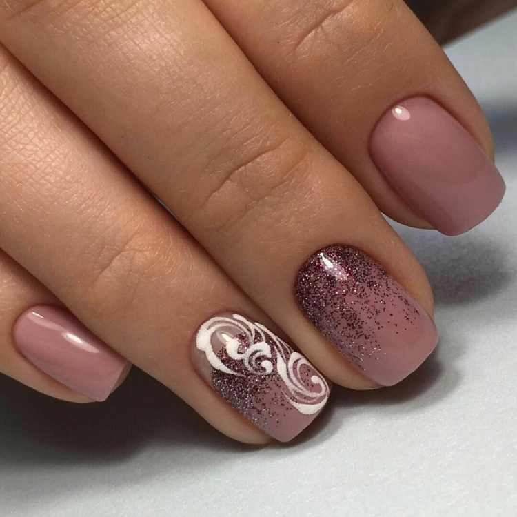 Манекюрна короткие ногти