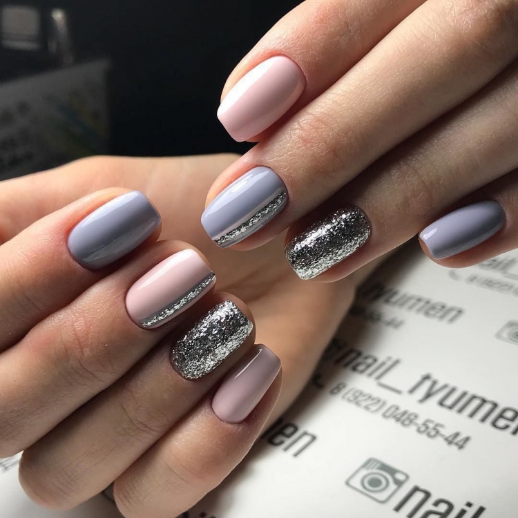 Cthsqманикюр с блестками