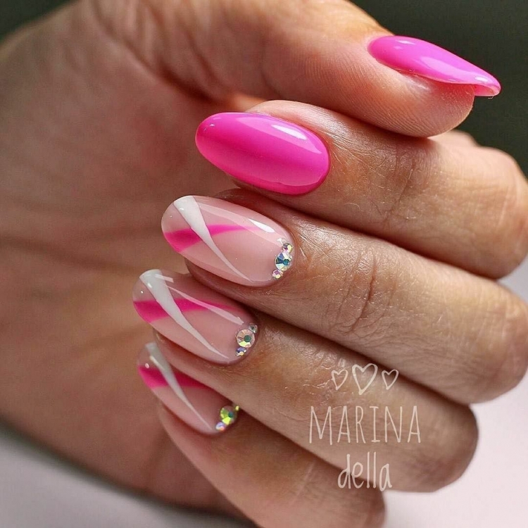 Essie с блестками