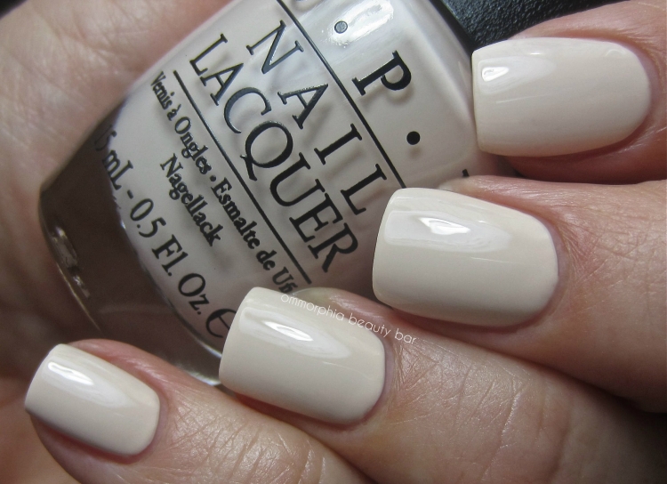 OPI лак для ногтей my Vampire is buff