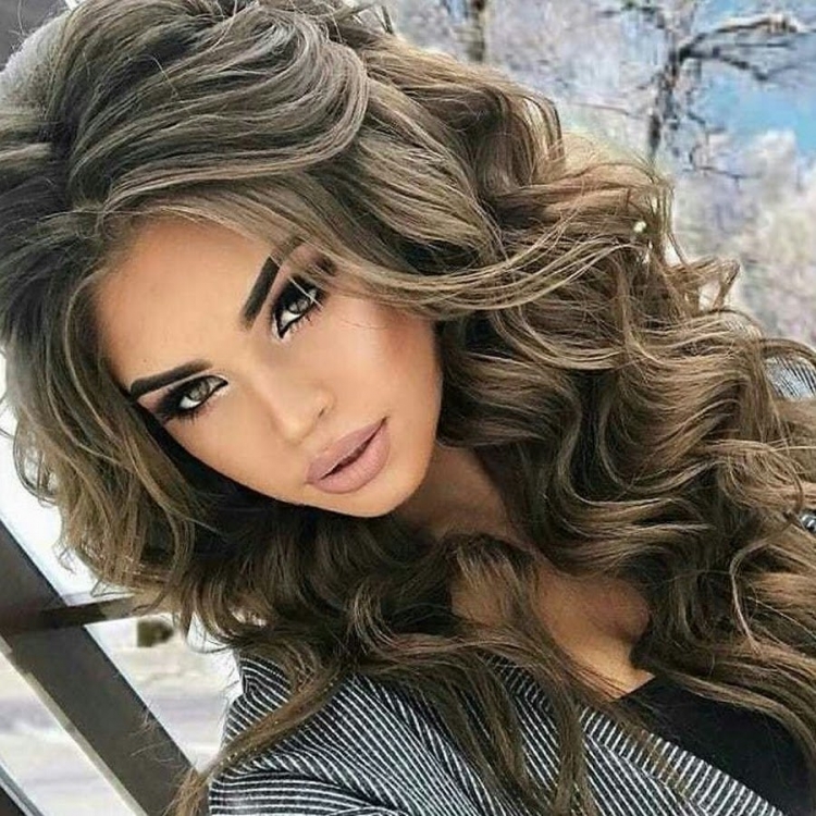 Каре Боб градуированное мелирование