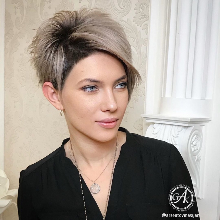 Боб каре асимметрия
