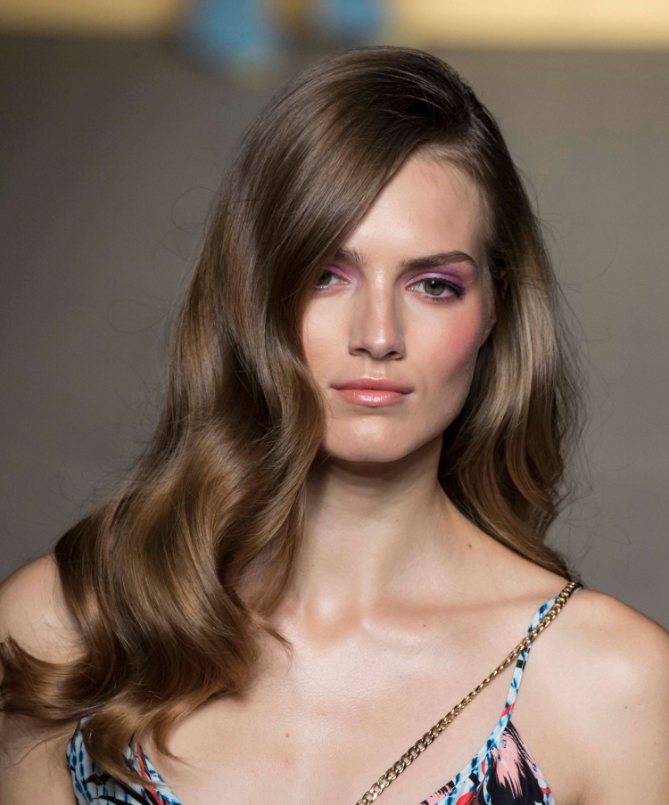 Hairstyle Риз Уизерспун