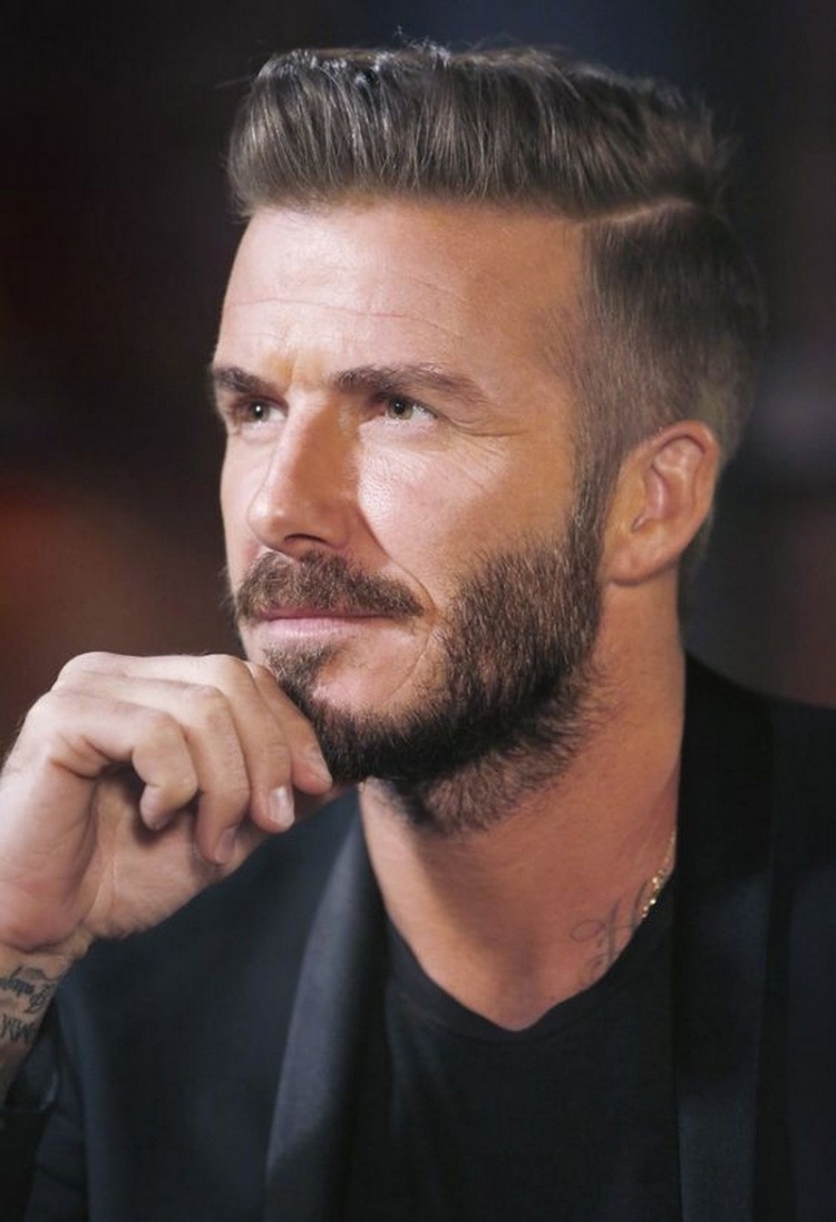 David Beckham стрижка 2021