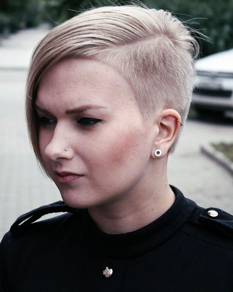 Clipper Undercut прическа