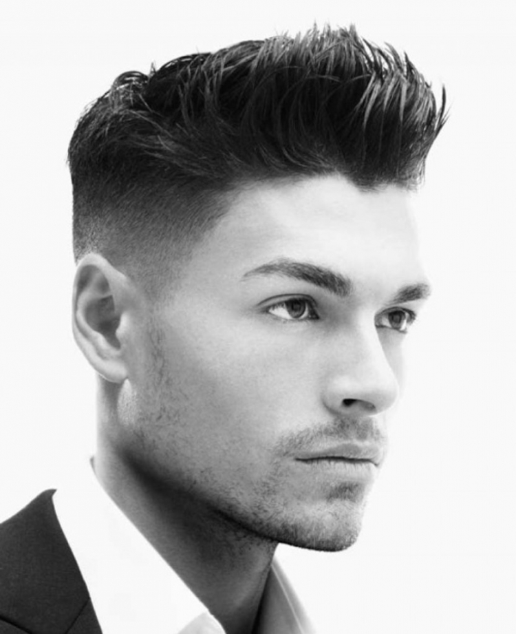 Men Hairstyle полубокс