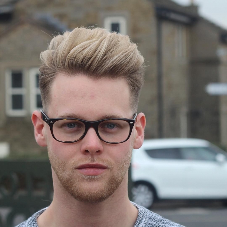 Quiff стрижка