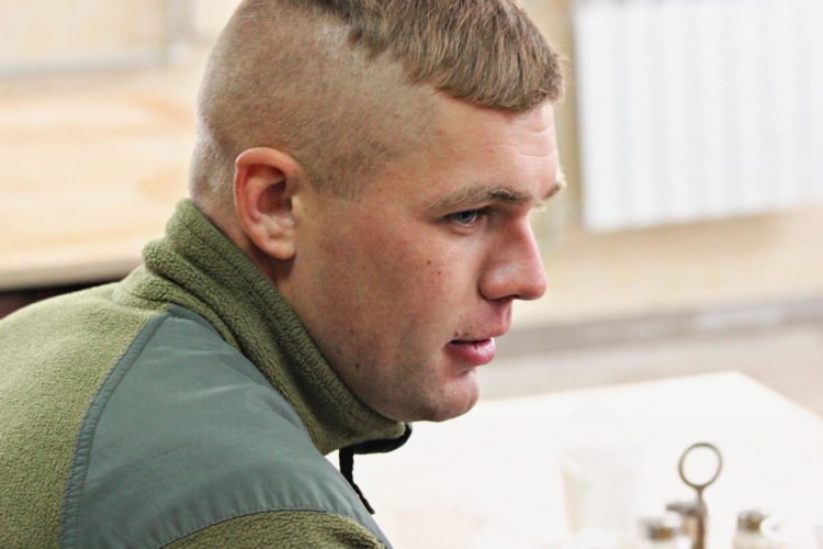 Армейский полубокс милитари