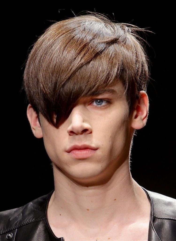 Angular Fringe стрижка