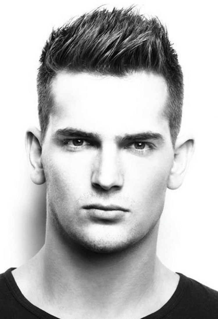 Men Hairstyle полубокс