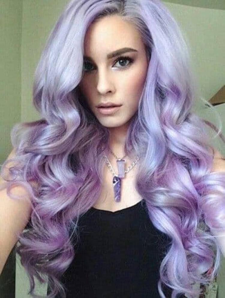 Lauren Calaway серые волосы