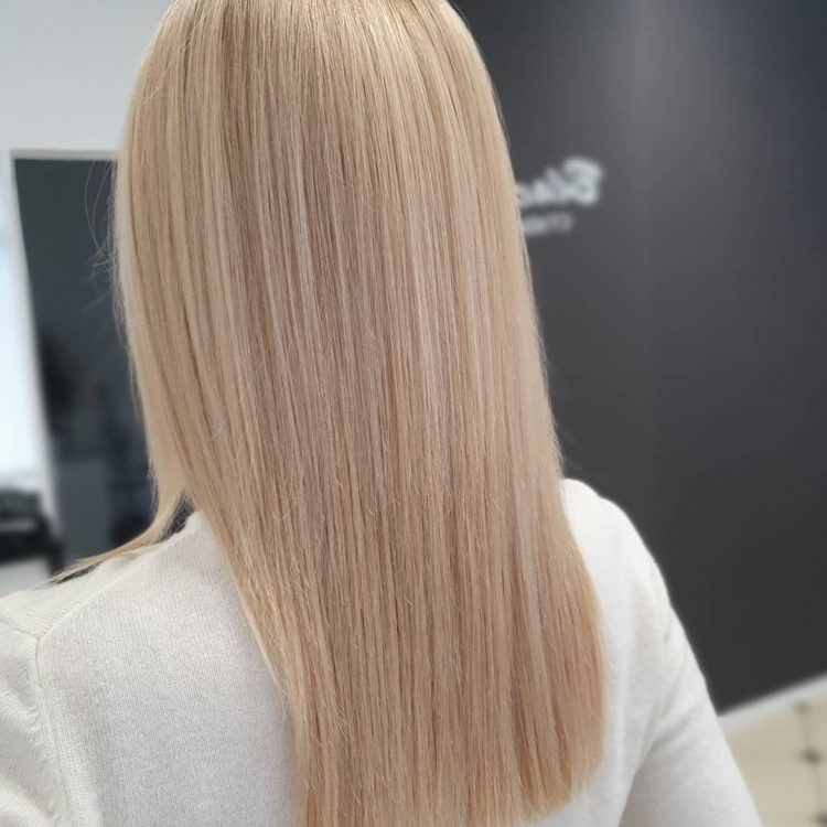 Light Ash blonde цвет волос
