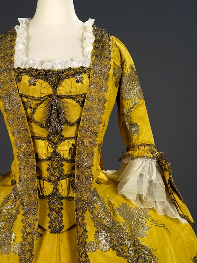 Платье Царское 1730 года