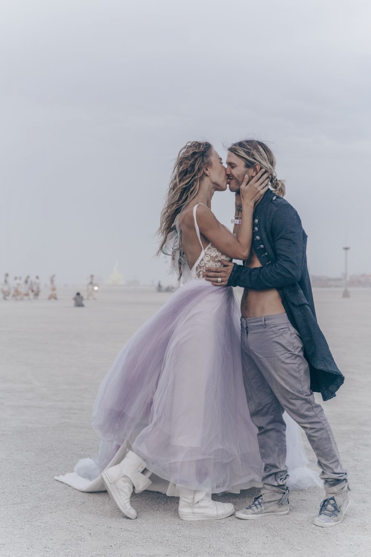 Свадьба на Burning man