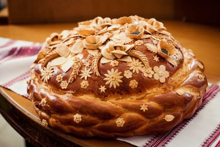 Хлебный каравай Коврига
