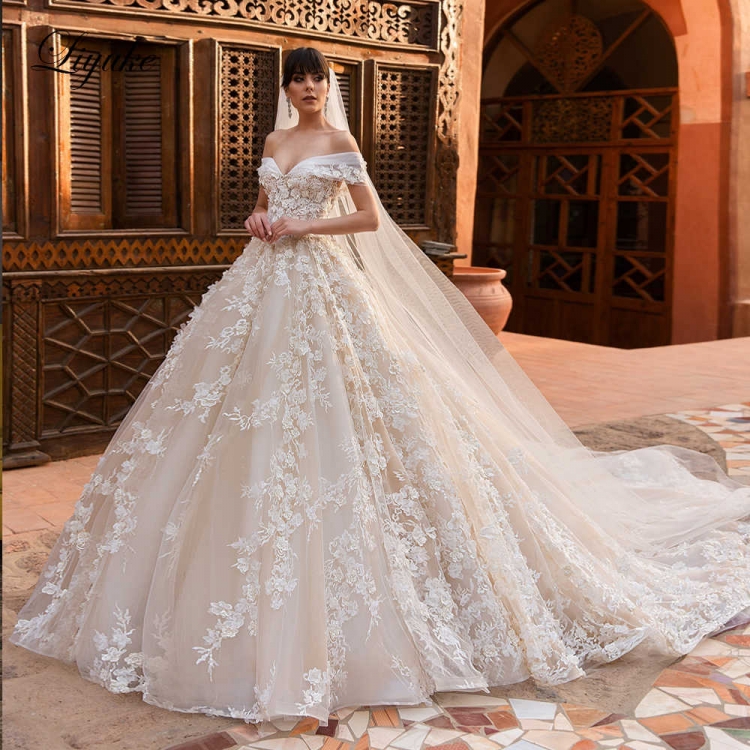 La novia Свадебные платья