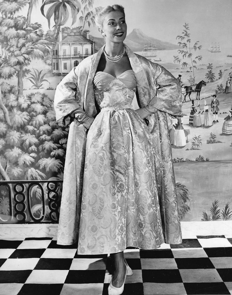 Пьер Бальмен (Pierre Balmain) book