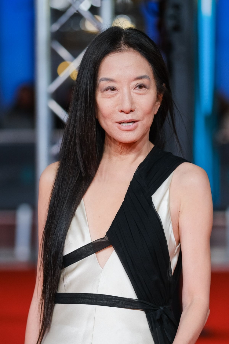 Vera Wang — Вера Вонг
