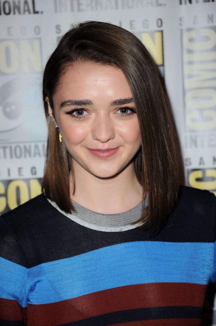 Maisie Williams Photoshoot 2020