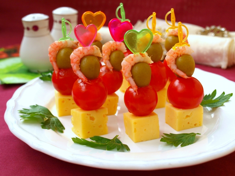 Канапе с креветками