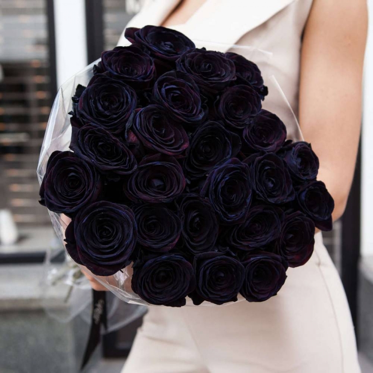 Букет из роз Black Baccara