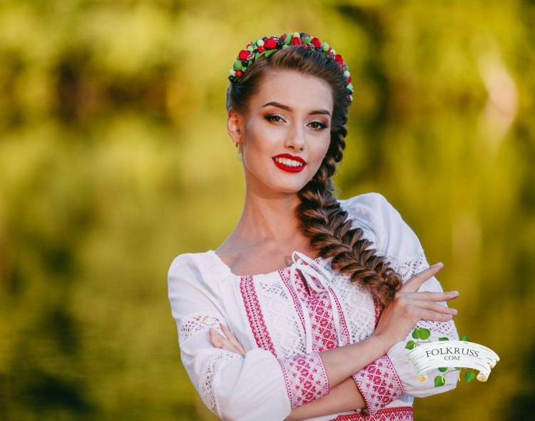Фольклорные прически