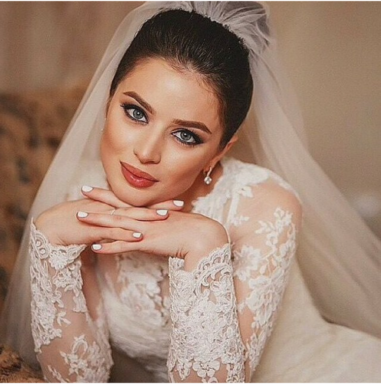 Лайло Алиева суратлари