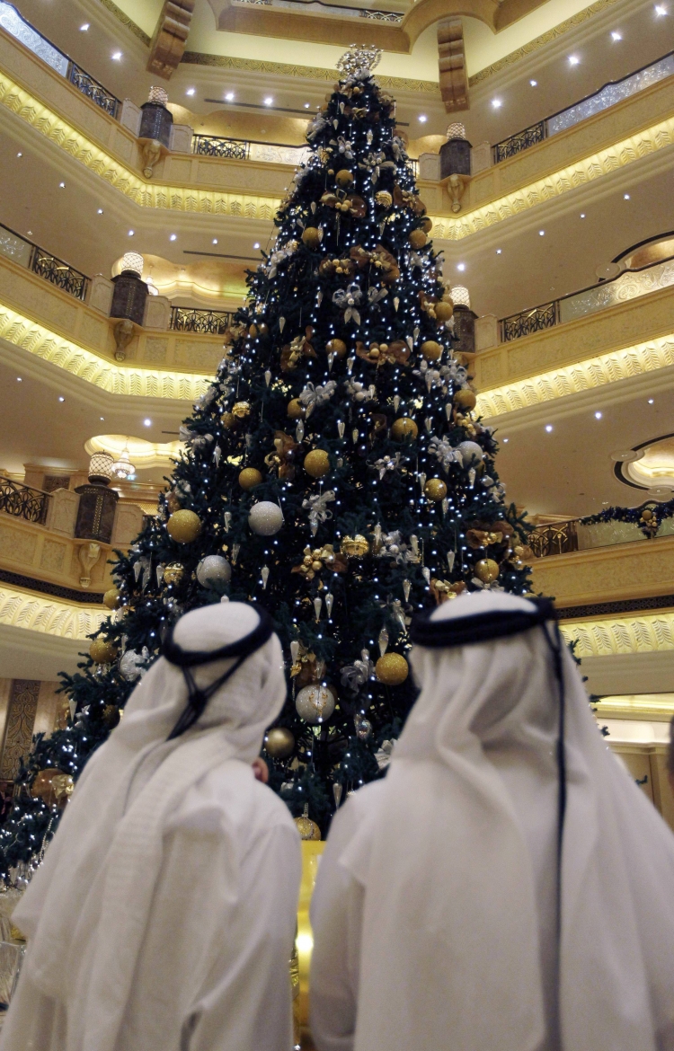 Елка Emirates Palace