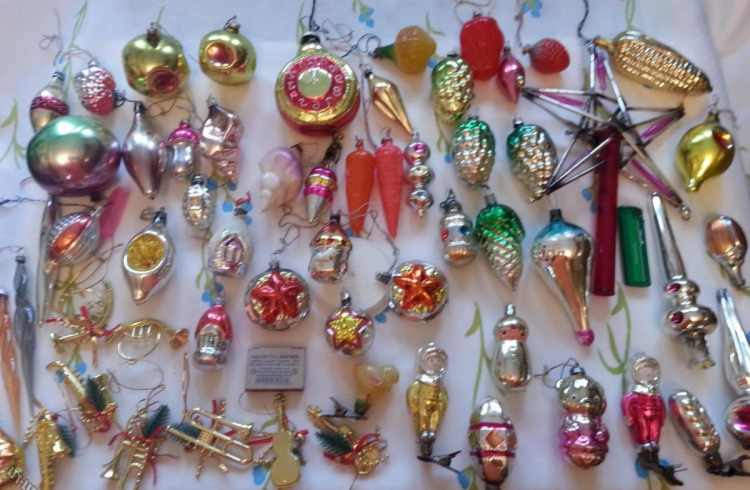Старинные новогодние игрушки