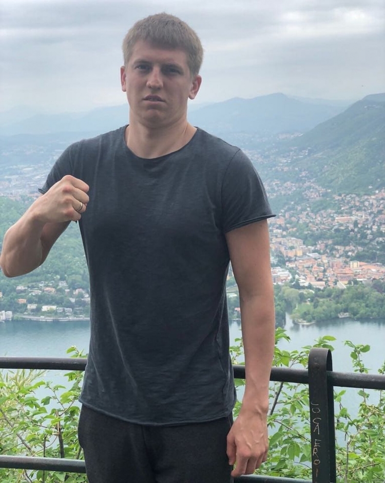 Андрей Щербаков стендап
