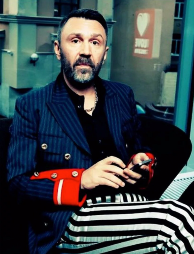 Певец Сергей Шнуров