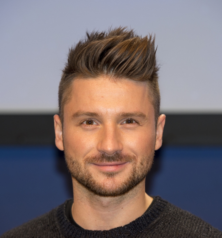 Сергей Лазарев стрижка 2020