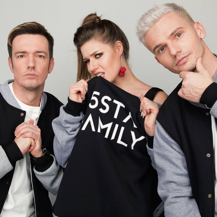 Группа 5sta Family