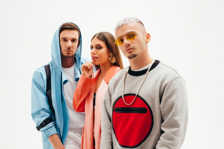 5sta Family вокалистка