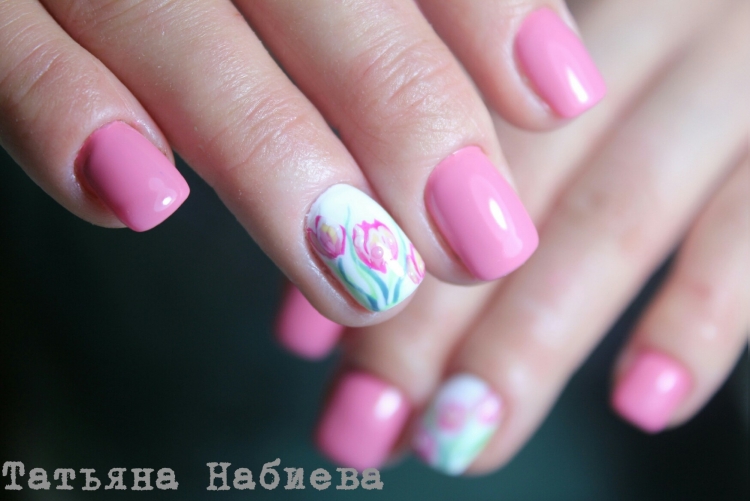 Маникюр герберы